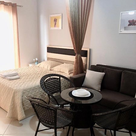 Apartamenti: Silk, Shëngjin Εξωτερικό φωτογραφία